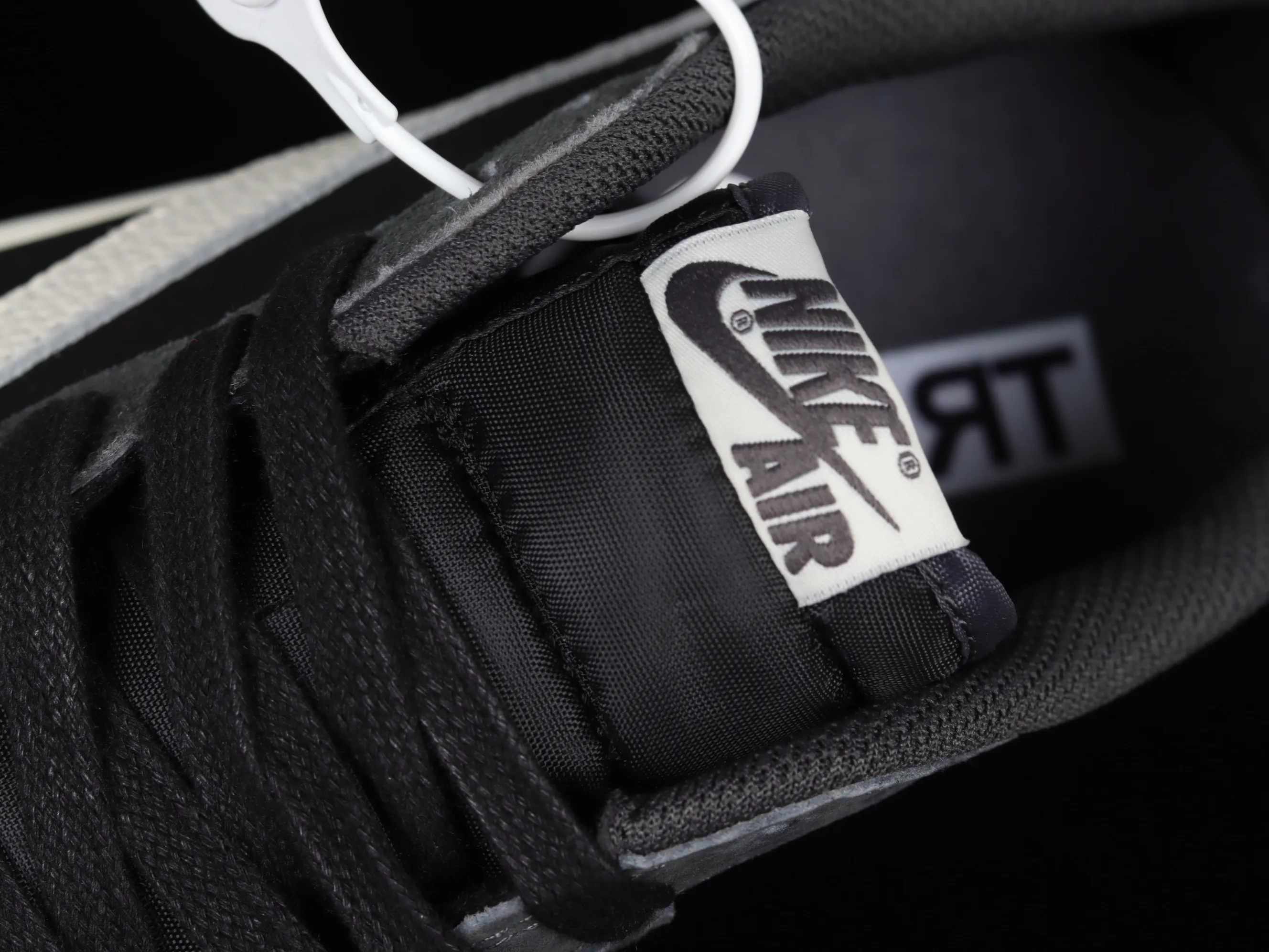 All Categories Air Jordan Jordan Series Basketball Shoes Air Jordan 1 Low Travis Scott x Air Jordan 1 Low "Black Phantom" AJ1 Joe 1 Overhook Black Phantom DM7866-001